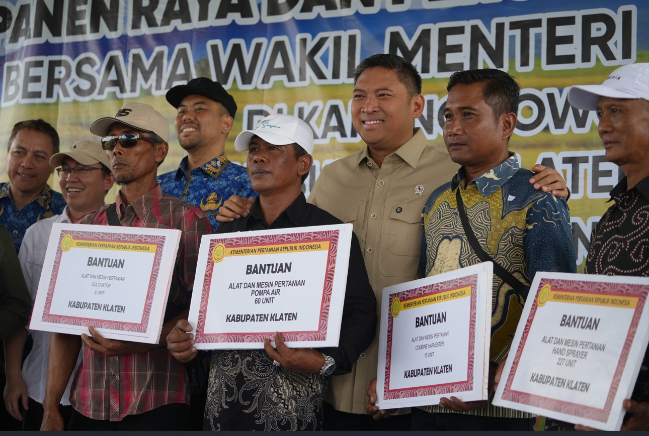 Panen Raya dan Percepatan Tanam Bersama Wakil Menteri Pertanian